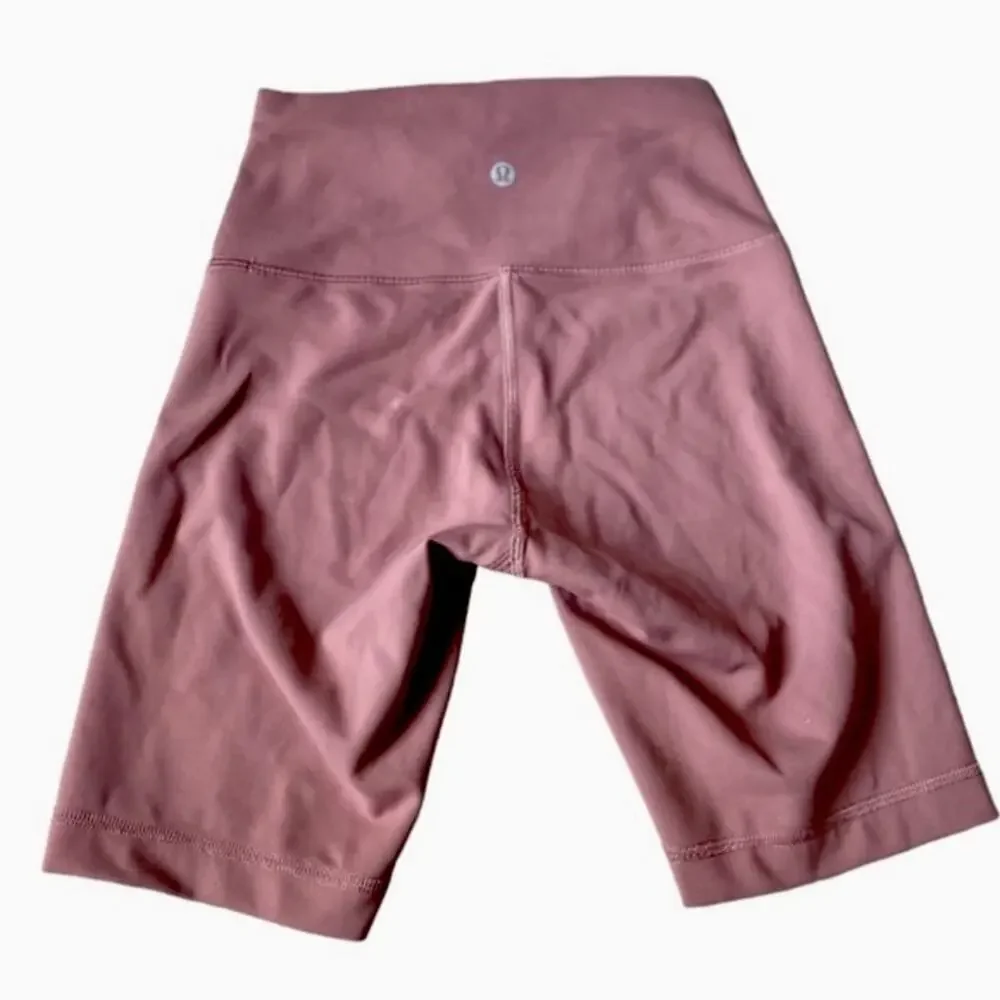 LULULEMON WUNDER TRAIN HIGH RISE SHORT 8